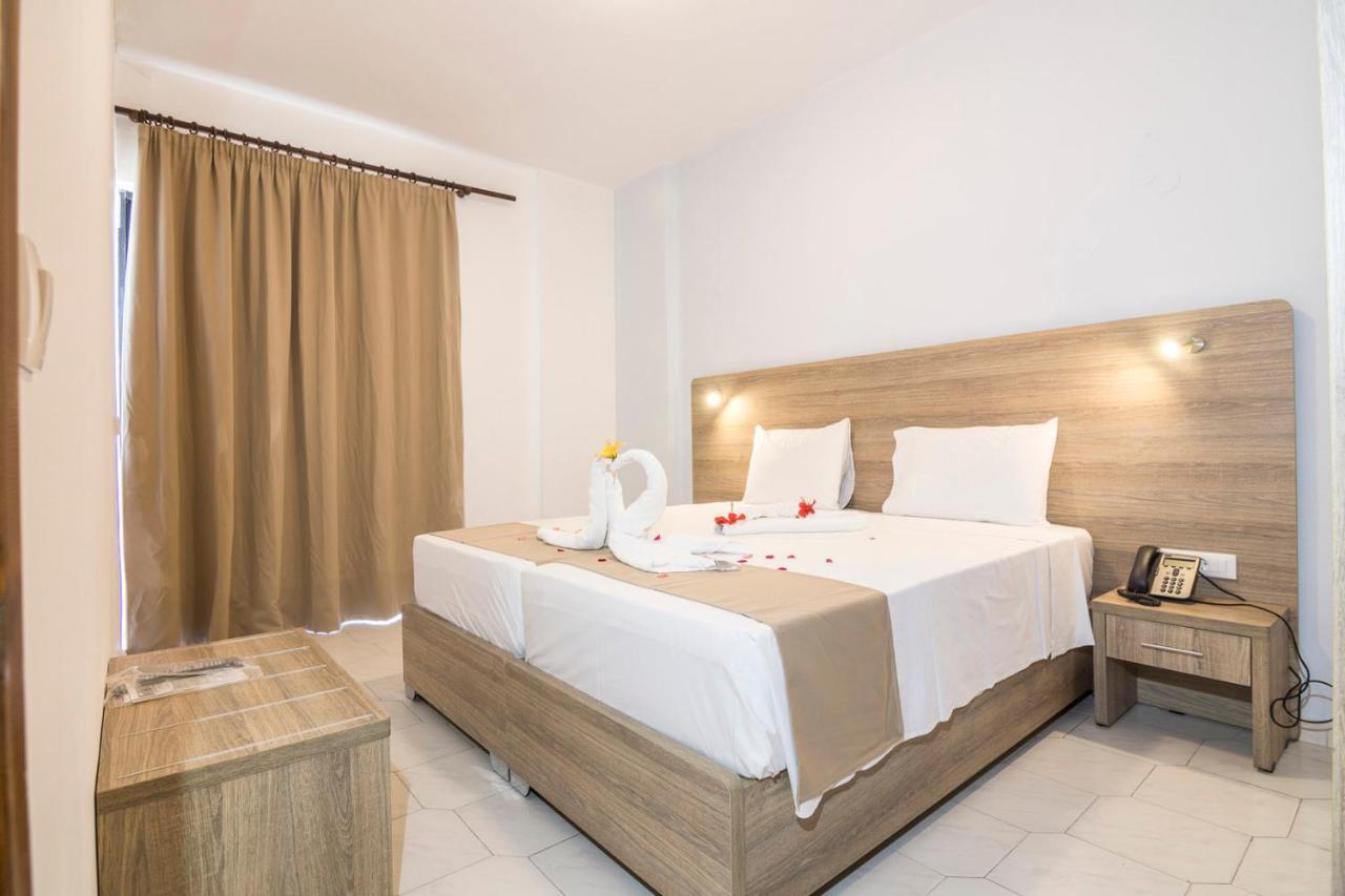 Tivoli Hotel 法里拉基 外观 照片
