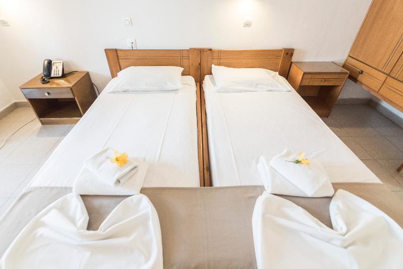 Tivoli Hotel 法里拉基 外观 照片