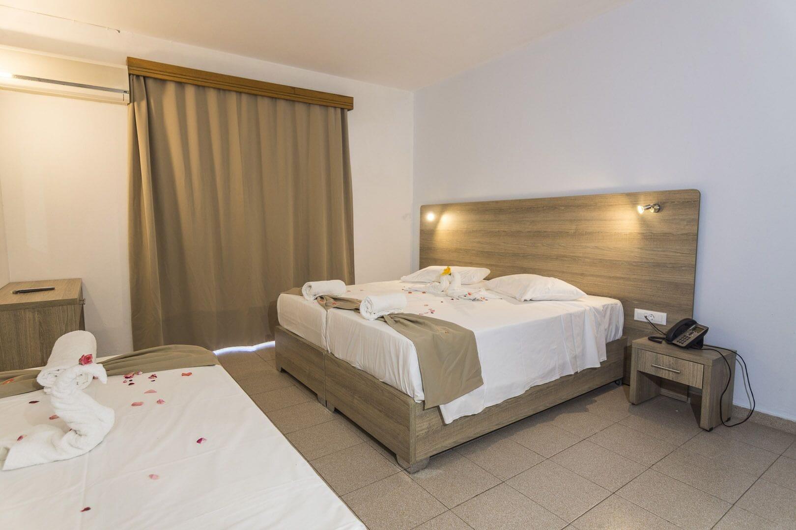 Tivoli Hotel 法里拉基 外观 照片