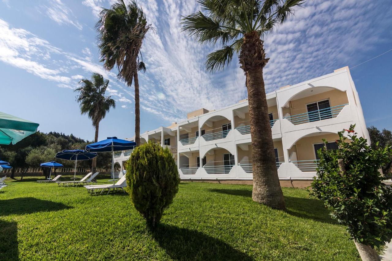Tivoli Hotel 法里拉基 外观 照片