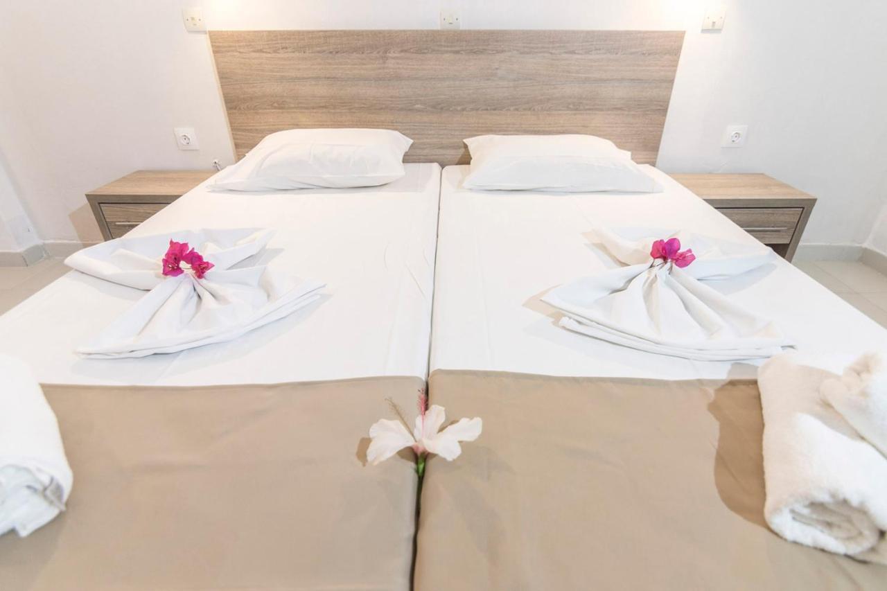 Tivoli Hotel 法里拉基 外观 照片